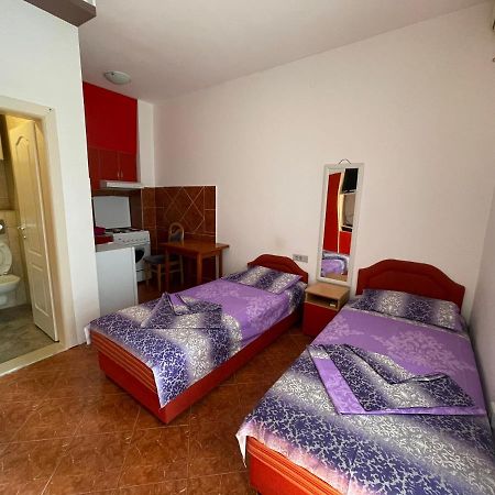 Apartments Zevs Budva Exterior foto