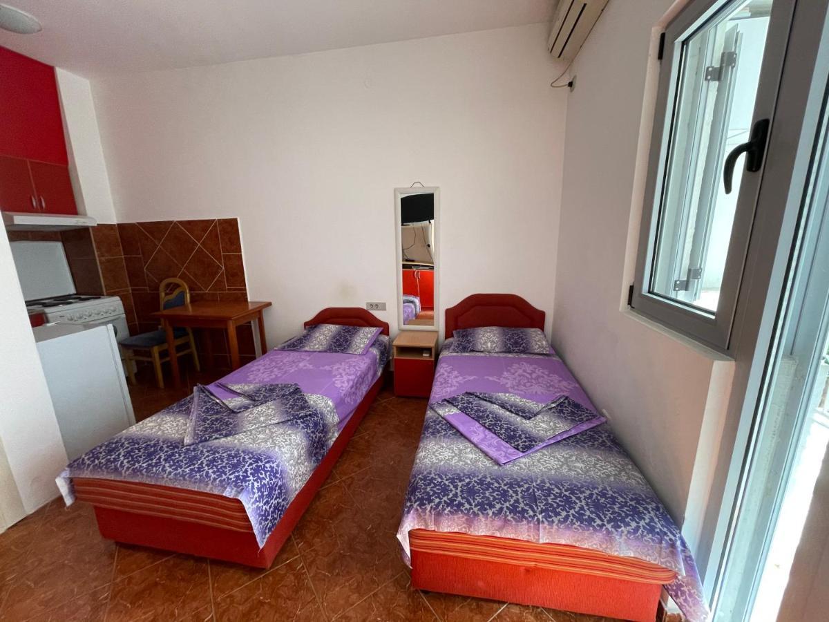 Apartments Zevs Budva Exterior foto