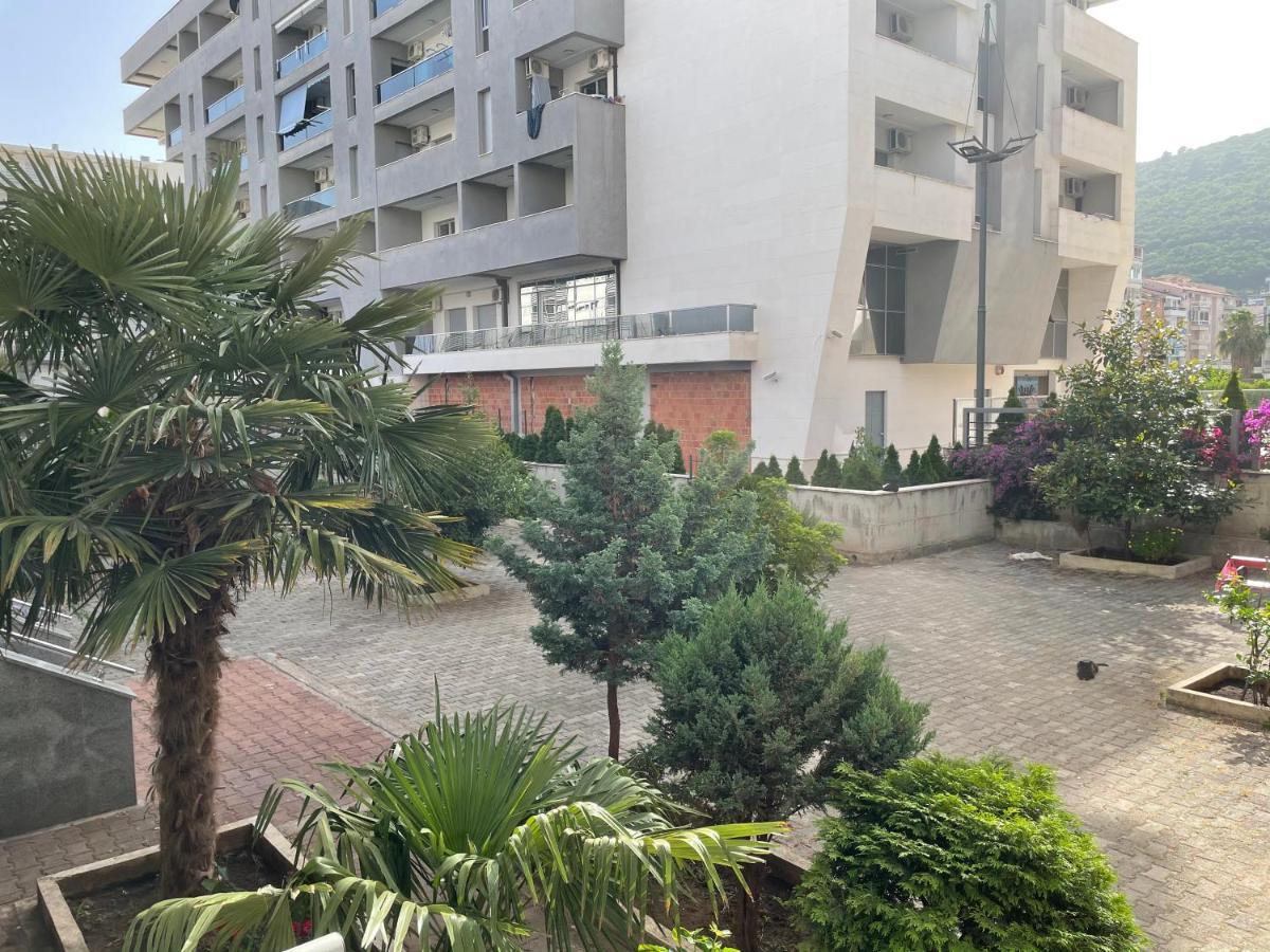 Apartments Zevs Budva Exterior foto